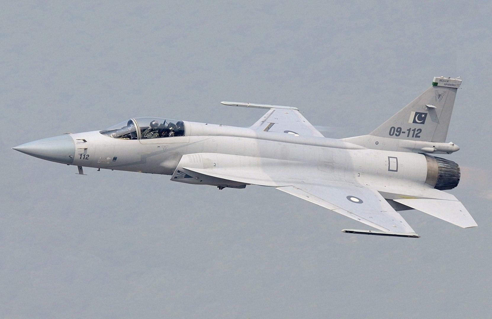 Die pakistanische Luftwaffe vergfügt über mehrere Kampflugzeuge aus China, darunter auch die Chengdu JF-17.