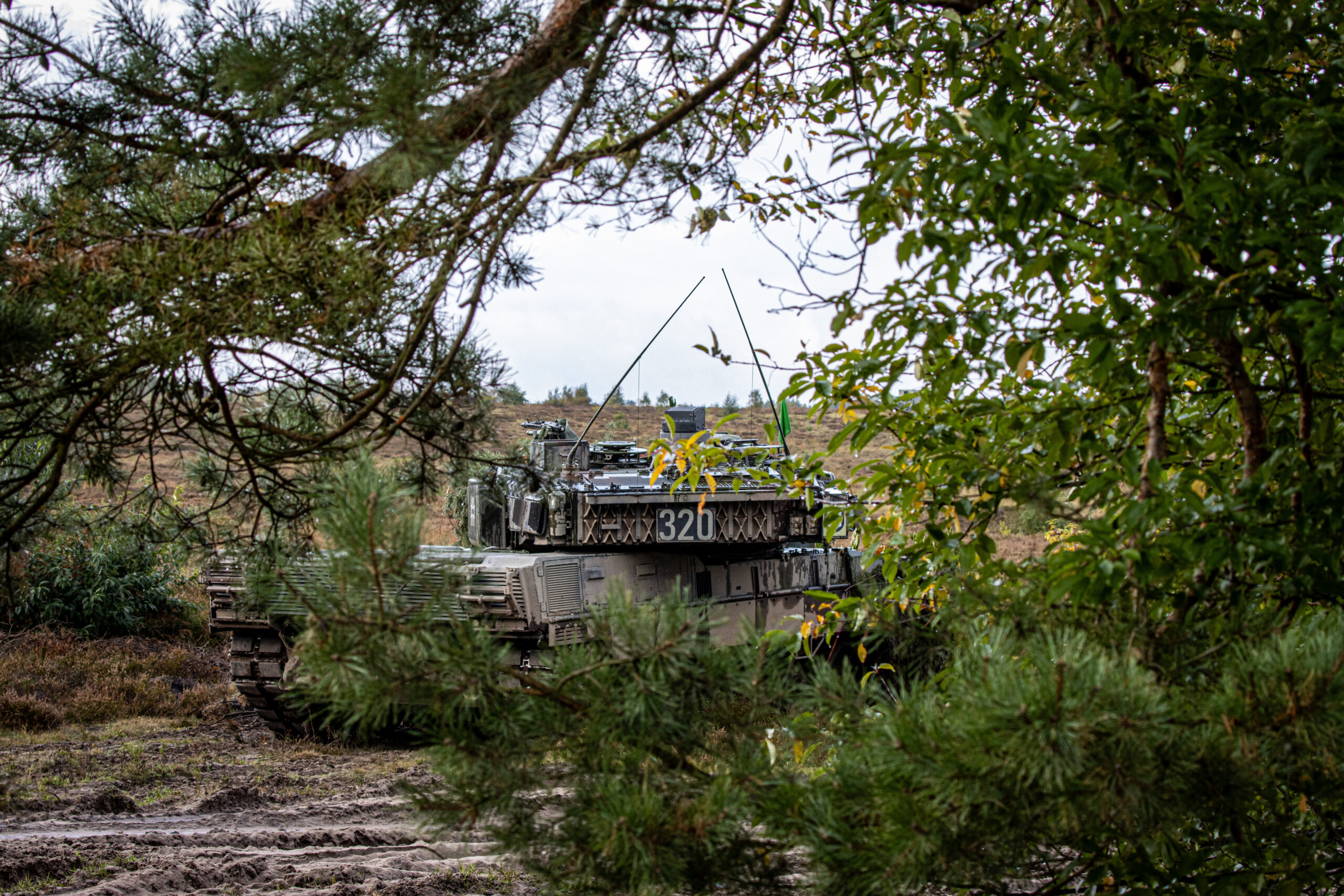Kampfpanzer LEOPARD 2A7V auf dem Truppenübungsplatz Bergen. Foto: Bundeswehr / Martin Glinker