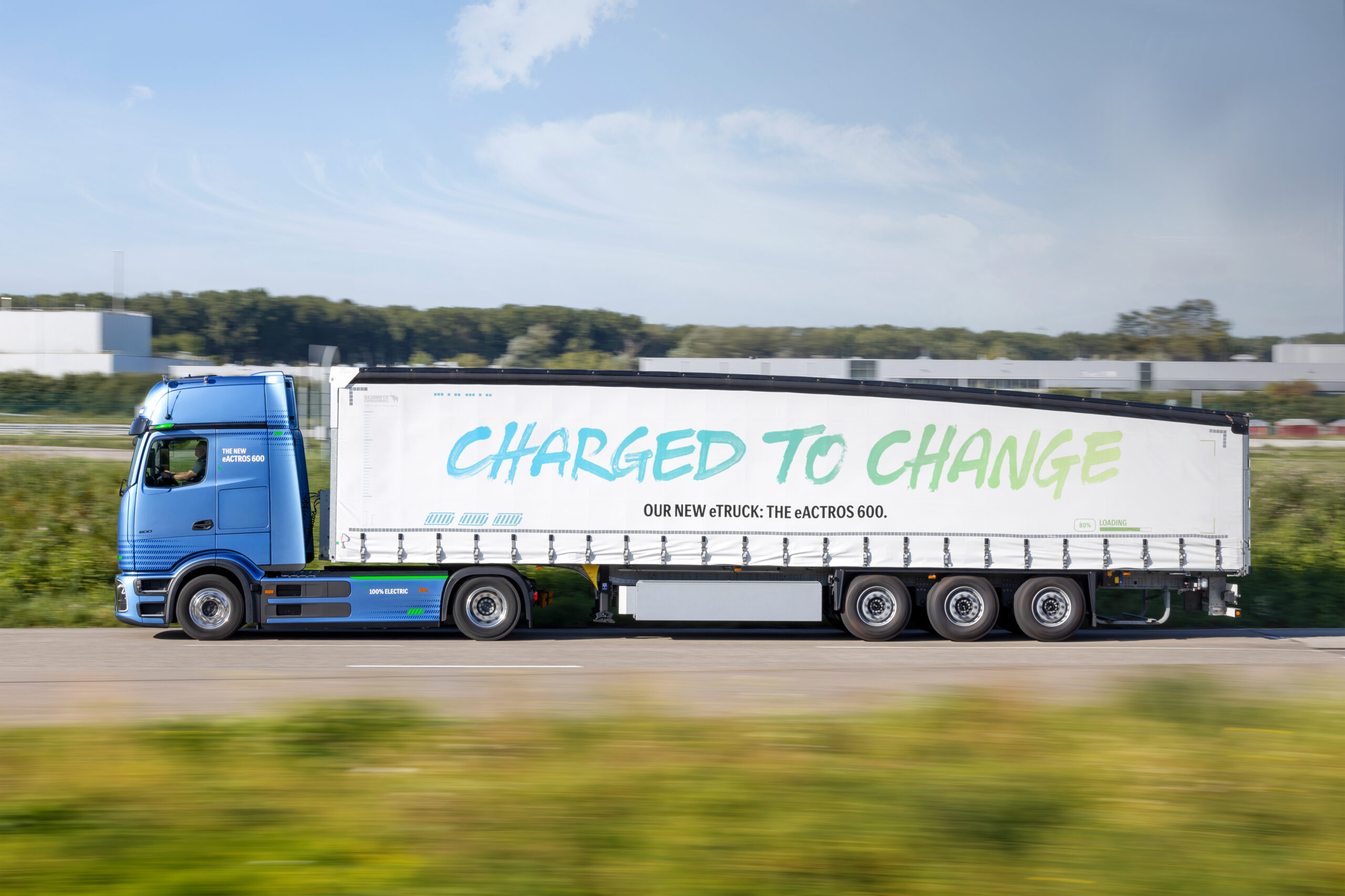 Der eActros 600 im Profil.