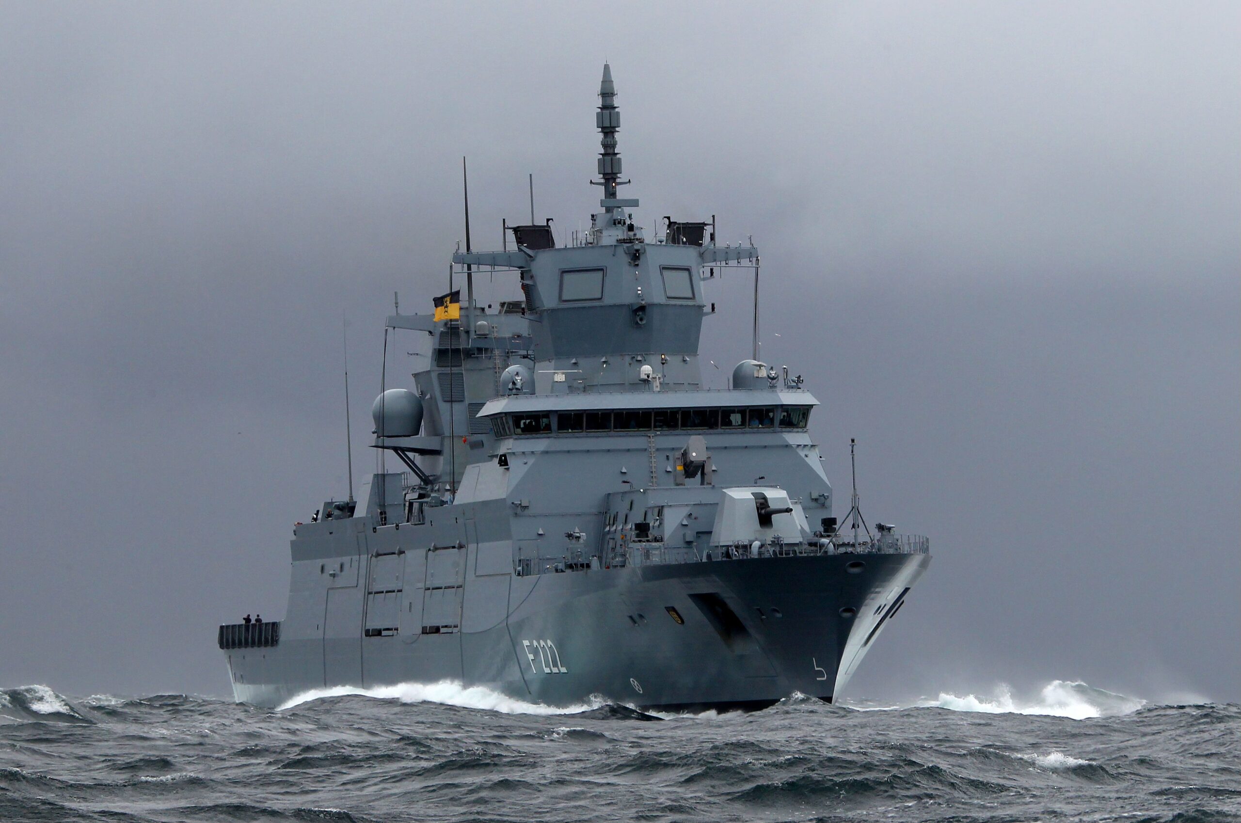 Erprobungsfahrt der Fregatte F222 BADEN-WÜRTTEMBERG, Typschiff der Fregatten-Klasse F125, im Skagerrak. Foto: Bundeswehr / Carsten Vennemann