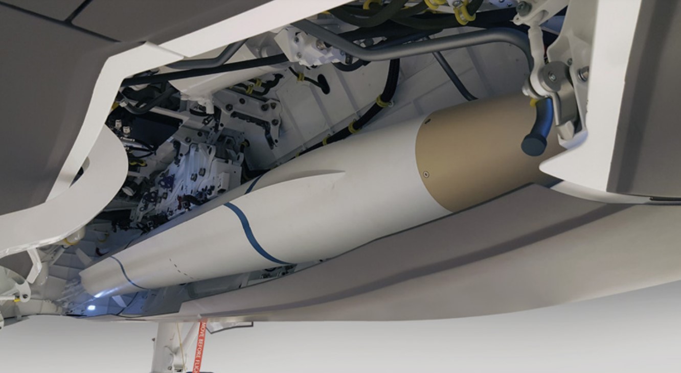 Der AGM-88G Advanced Anti-Radiation Guided Missile Extended Range (AARGM-ER) Flugkörper.