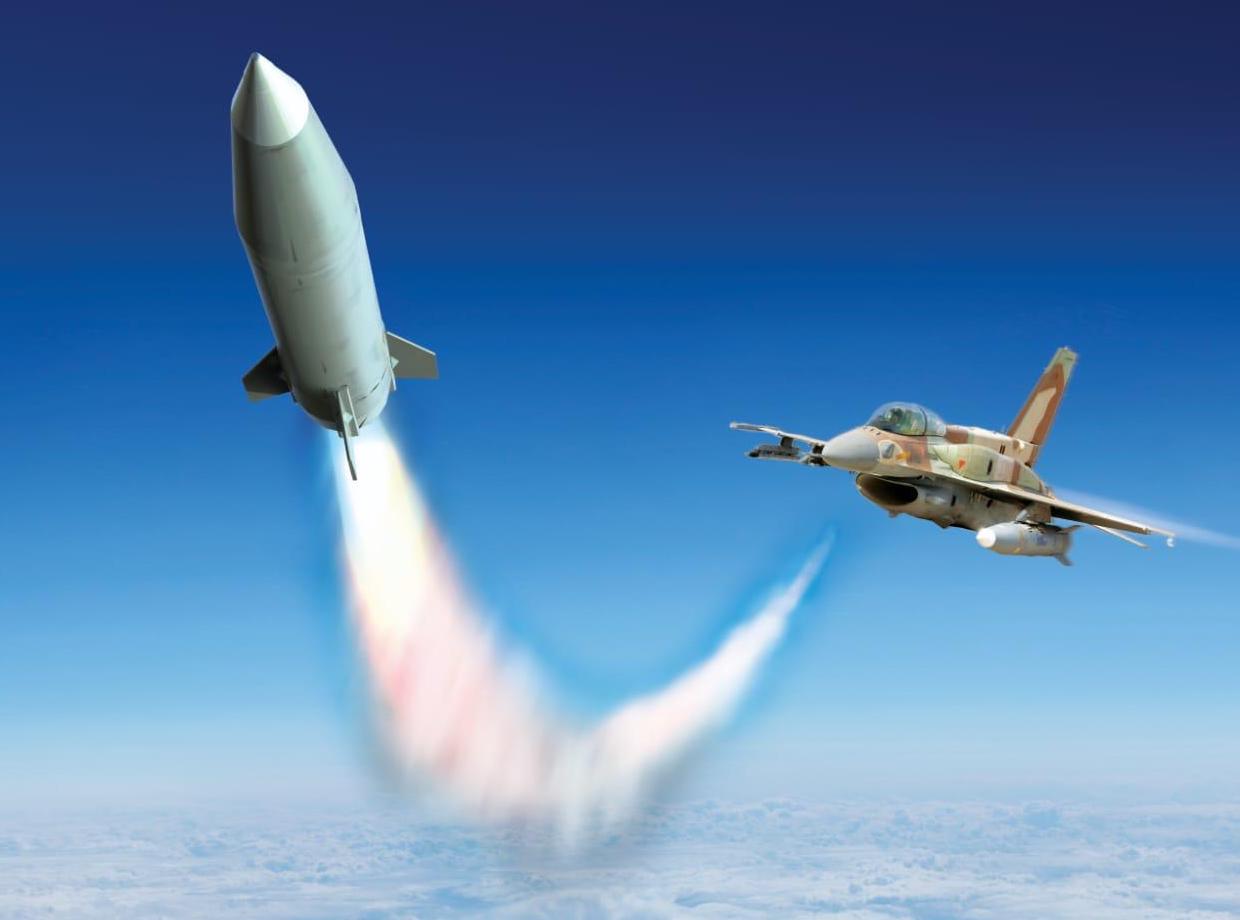 Laut IAI ist die Air Lora, ein Mitglied der kampferprobten LORA-Familie, für die besonderen operativen Herausforderungen eines luftgestützten Langstreckenangriffs ausgelegt.