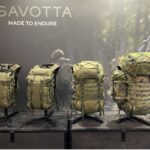 Auswahl an Rucksäcke der Firma Savotta mit verschiedenen Größen.