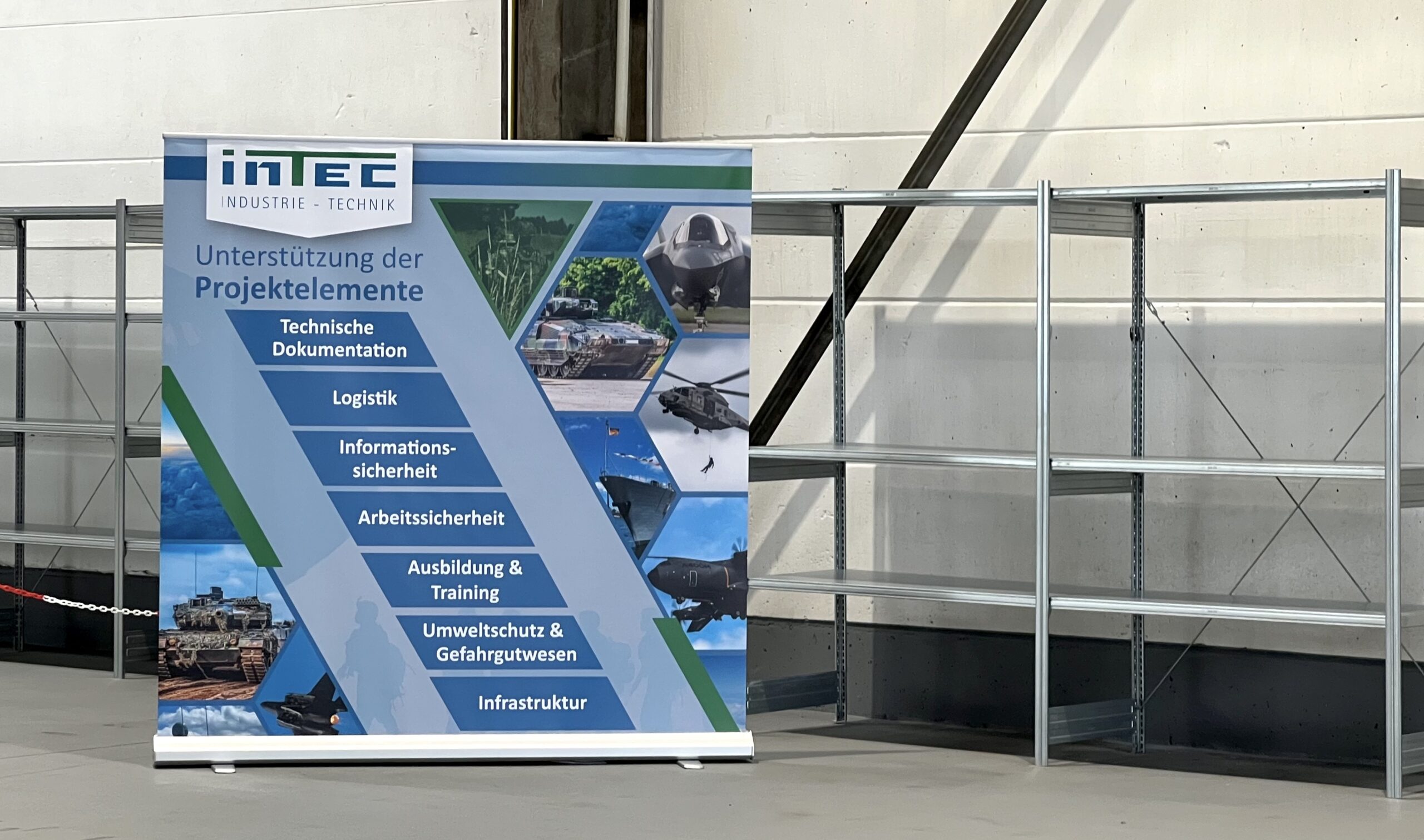 Armira: Bei Intec ist noch Platz im Regal, wie hier am neuen Standort in Mühlheim an der Ruhr. Das Unternehmen aus München expandiert weiter und trifft dieser Tage wichtige Entscheidungen.