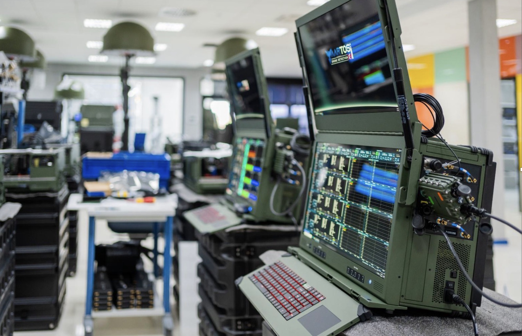 Die Aaronia AG entwickelt, fertigt, testet und kalibriert ihre Produkte ausnahmslos in Deutschland. (Alle Fotos- Aaronia)