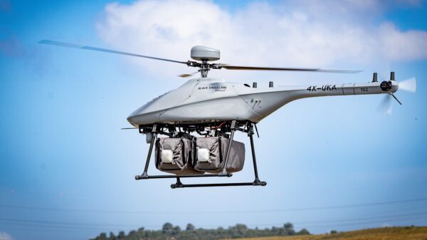 Integration des Präzisionsabwurfsystems DropAir in den vollelektrischen unbemannten Hubschrauber Black Eagle 50E von Steadicopter.