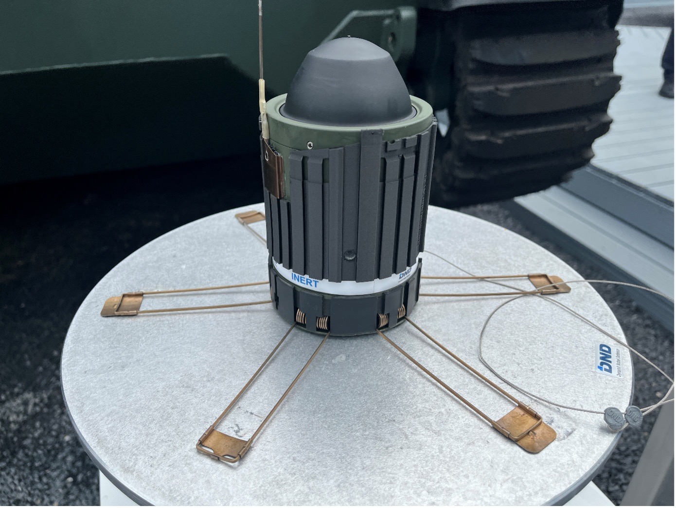 Die neue AT2+ ist eine Insensitive Munition (IM), damit kann sie zum Beispiel nicht durch einen einfachen Gewehrbeschuss geräumt werden. (Foto- AF)
