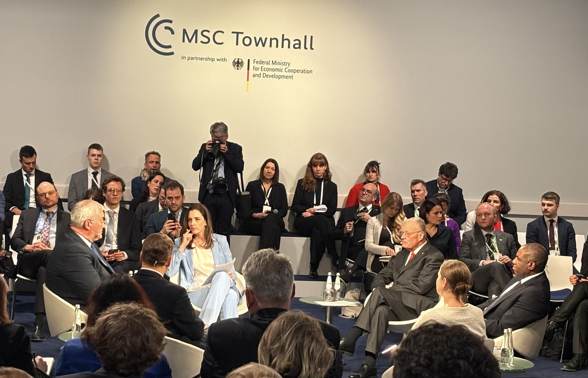 Diskussionsrunde in der Townhall