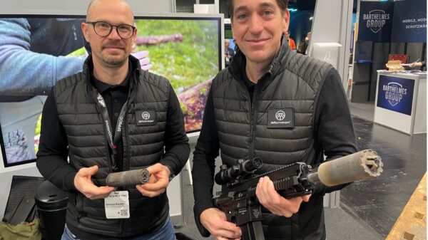Dr. Christian Häcker (l.) und Daniel Lichtenstein, die Gründer der AM Technologies Srl.