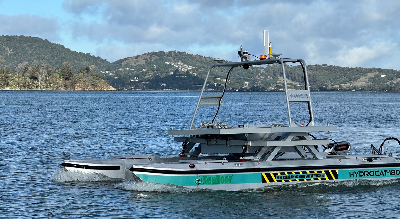 HydroCat 550 (bzw. 180 in der Maßeinheit Fuß) ist ein unbemannter Catamaran.