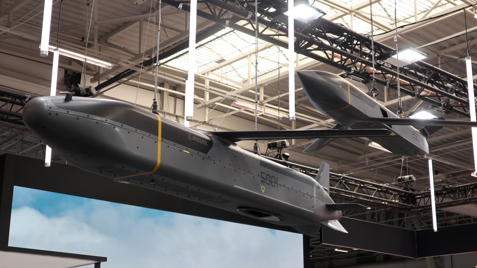 Zwei von Drei – Barracuda-500 (l.) und Barracuda-250 auf der Paris Air Show.
