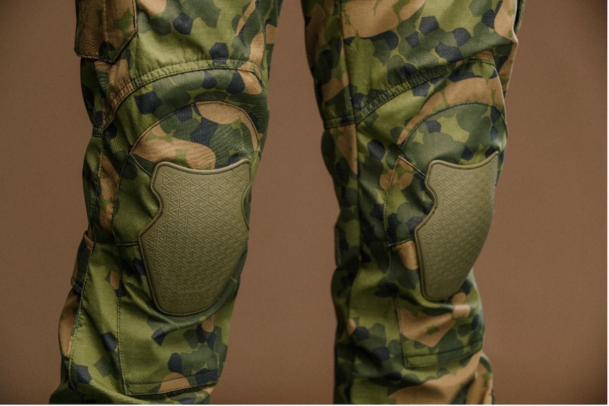 Kniepads. (Foto- NOR MoD)