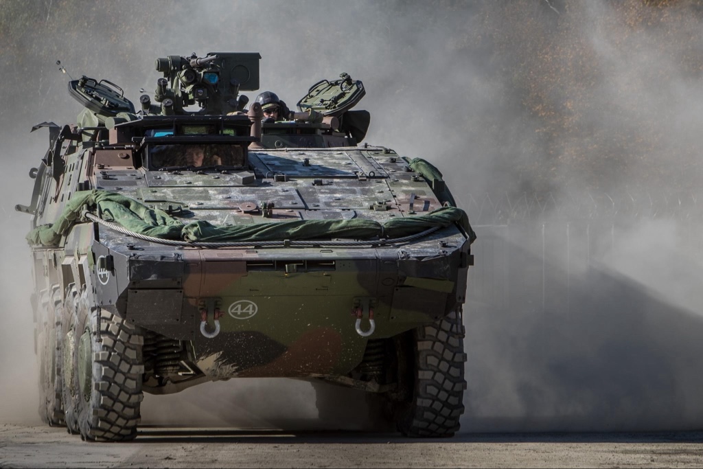 Die 13. Leichte Brigade der Niederlande nahm als Element der 10. Panzerdivision des Deutschen Heeres an der NATO-Übung Quadriga 2024 teil.