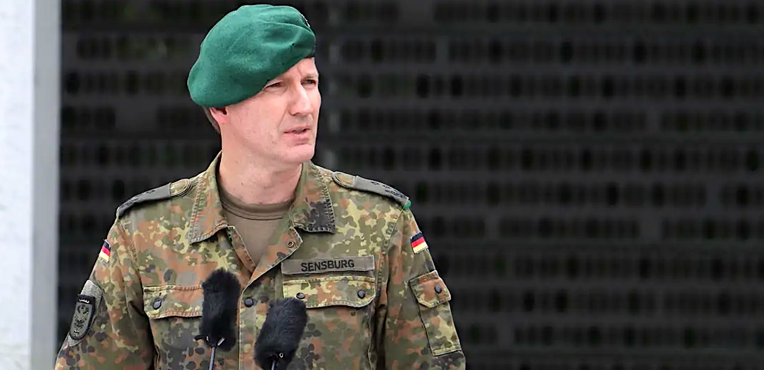 Präsident des Reservistenverbandes, Oberst d. R. Prof. Dr. Patrick Sensburg bei seiner Gedenkrede.