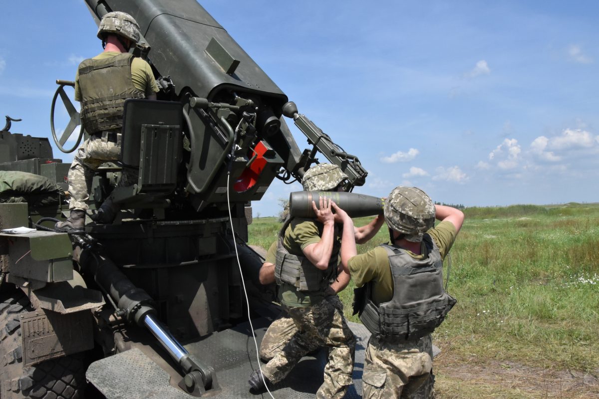 Tests der ukrainischen Selbstfahrlafette 2S22 Bohdana.
