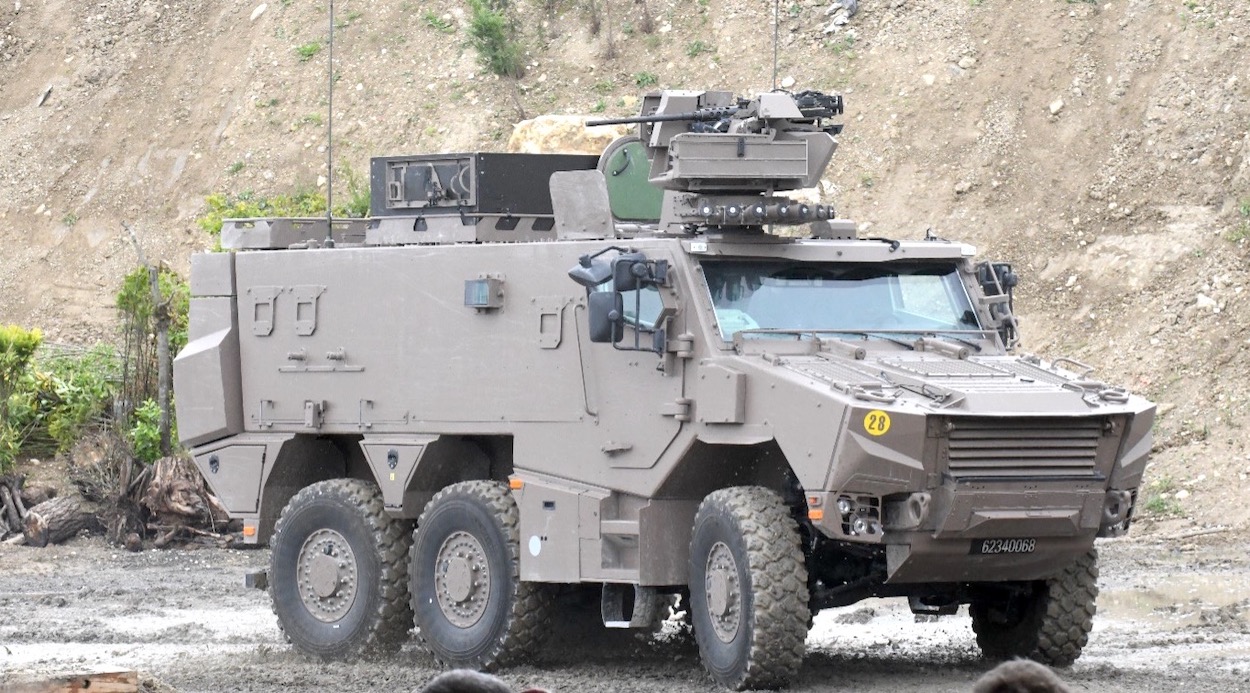 Das Véhicule blindé multi-rôles Griffon (VBMR) ist ein gepanzertes Mehrzweckfahrzeug.