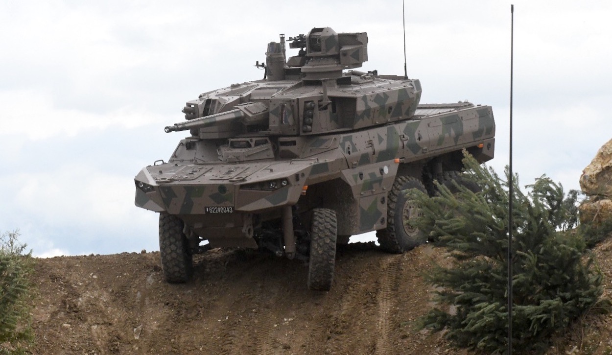 Kann Aufklären und Kämpfen: Das Engin blindé de reconnaissance et de combat Jaguar (EBRC).